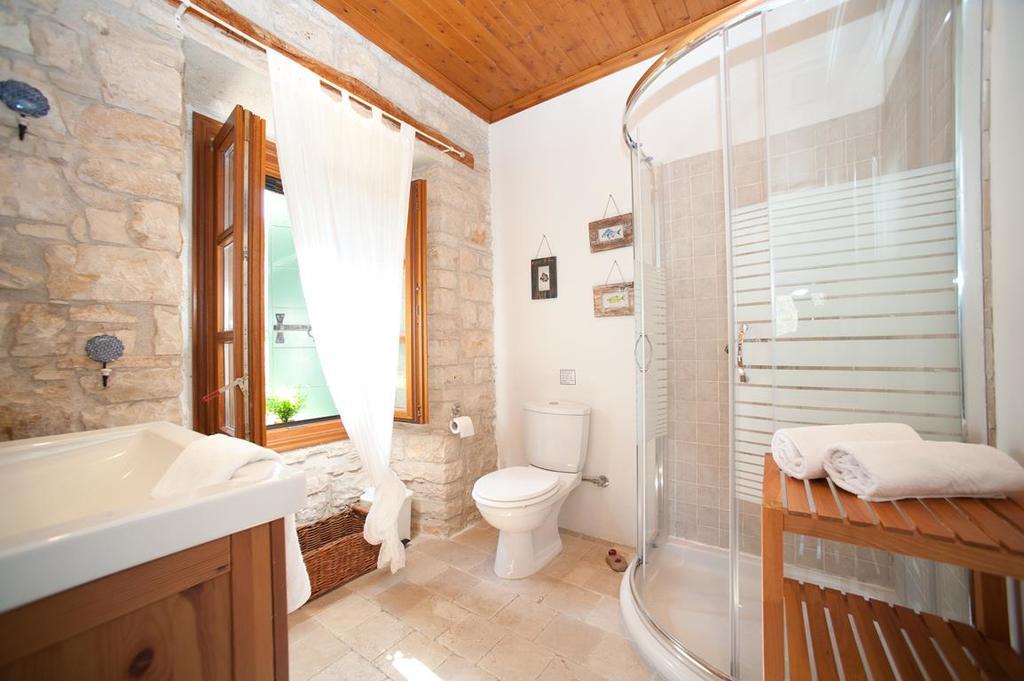 Vila Kiparissi Kourtaiika Exteriér fotografie