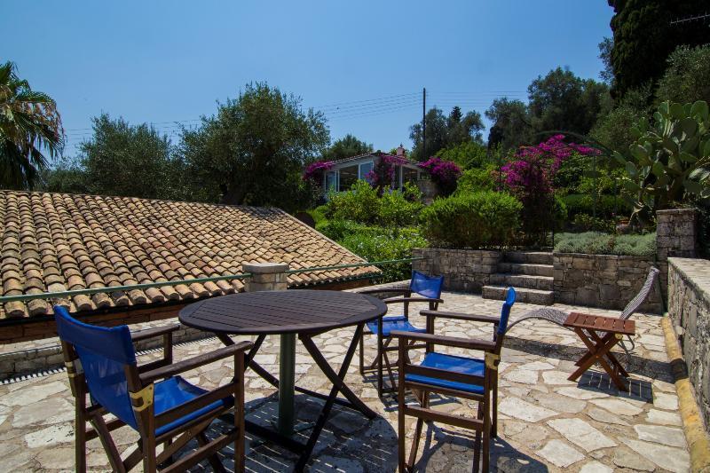 Vila Kiparissi Kourtaiika Exteriér fotografie