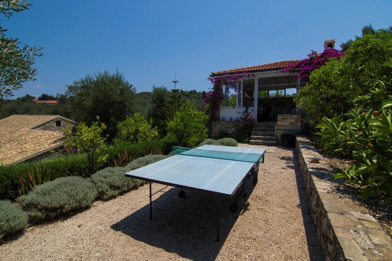 Vila Kiparissi Kourtaiika Exteriér fotografie